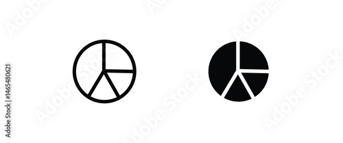 Circle quarter. Pie diagram chart 25 percent . Fraction parts. Numerator, denominator and dividing line. Scientific mathematics icon symbol logo illustration,editable stroke, flat design