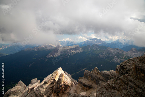 Obraz na płótnie Croda da Lago and Pelmo mountain view from Tofana di Mezzo, Dolomites, Italy w salonie