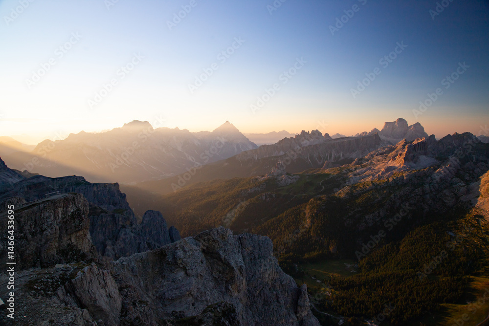 Dolomite stuning sunrise from the Lagazuoi refuge