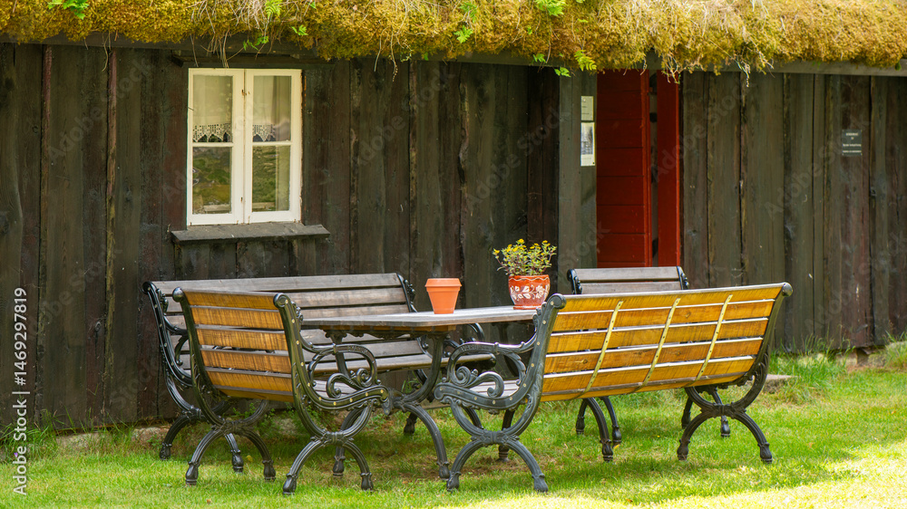 Klassische Bank in Schweden