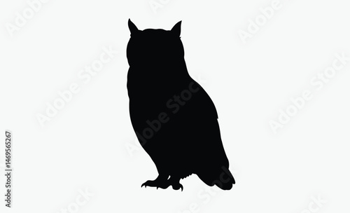 owl sitting silhouette, black owl shape, wildlife bird outline, calm owl figure, forest owl graphic, simple owl icon, minimal owl design, elegant bird silhouette