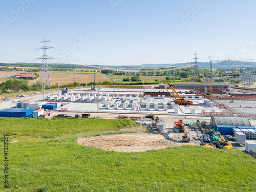 Neubau eines Batteriespeichers und Netzboosters für das Stromnetz in Deutschland