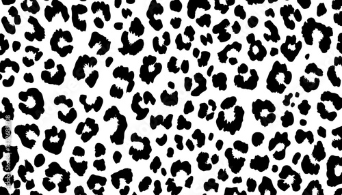 Black and White Leopard Print � Seamless Fashion Vector Pattern