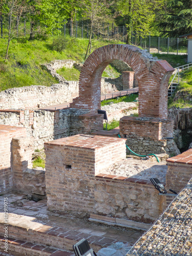Obraz na płótnie Roman fortifications in town of Hisarya, Bulgaria w salonie