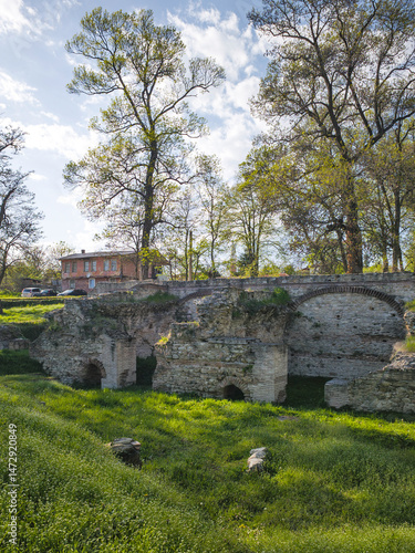 Obraz na płótnie Roman fortifications in town of Hisarya, Bulgaria w salonie