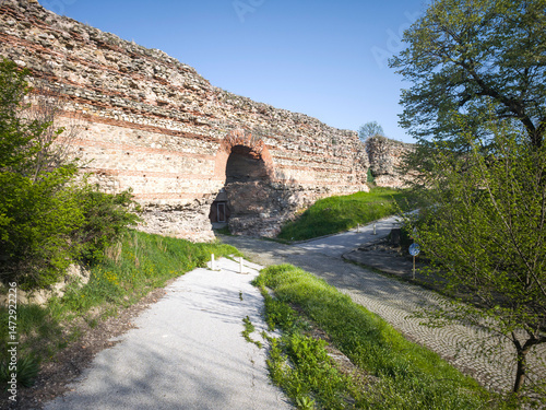 Obraz na płótnie Roman fortifications in town of Hisarya, Bulgaria w salonie