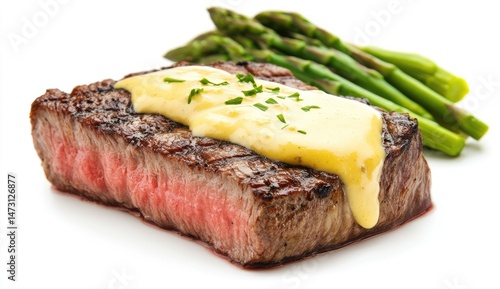 Grilled steak with asparagus and b?arnaise sauce