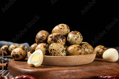 Obraz na płótnie delicious quail eggs snack on wooden table. w salonie