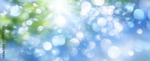 Frühling oder Sommer wird durch ein Bokeh Banner mit Sonne, Grün und Blau dargestellt