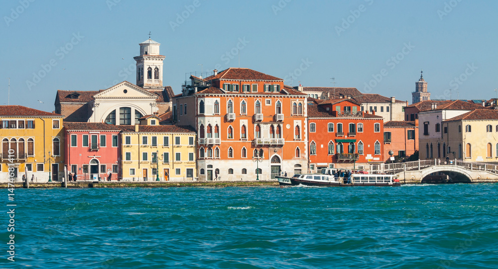 Obraz premium Historical buildings on embankment of gulf of Venice, Italy