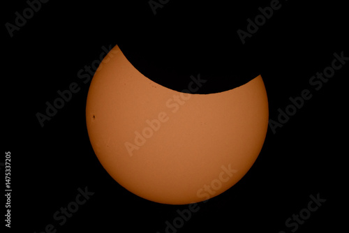 Eclipse parcial de sol 2025