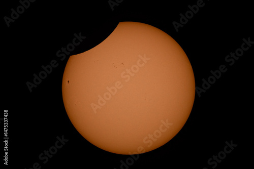 Eclipse parcial de sol 2025