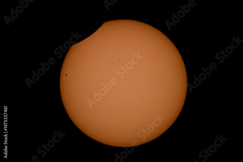 Eclipse parcial de sol 2025