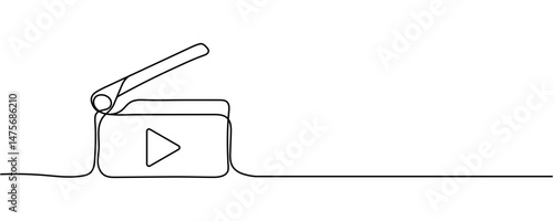 One continuous line drawing of clapper board. Action movie scene and retro video production concept in simple linear style. Outline editable stroke. Editable stroke