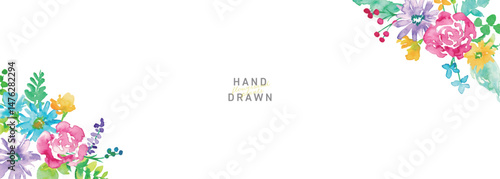 水彩画。水彩タッチのカラフルな春の花びらフレーム。色鮮やかな花のベクターイラスト。Watercolor. Colorful spring petals frame with watercolor touch. Vector illustration of colorful flowers.