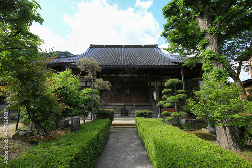 Wallpaper Mural 兵庫県勝岡市　勝林寺の風景 Torontodigital.ca