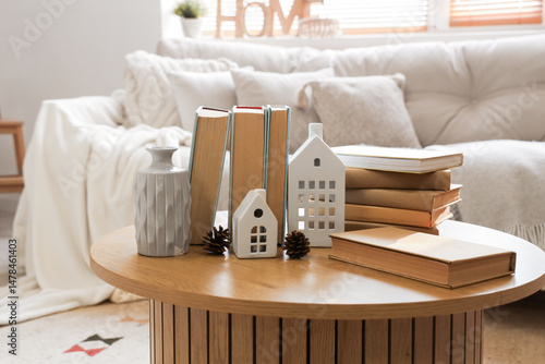 Wooden coffee table with bo...