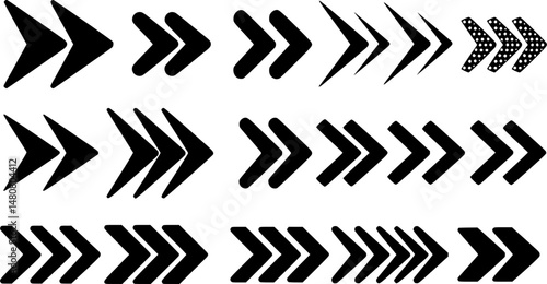 Black arrow forward