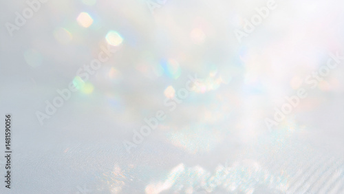 幻想的な虹色の光が差し込む美容・化粧品向け抽象背景テクスチャ
