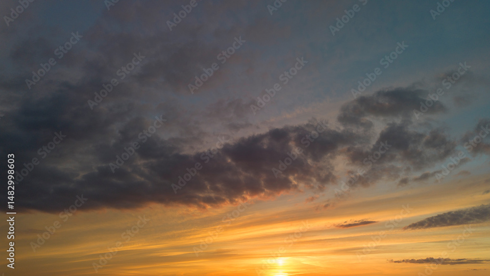 Fototapeta premium Beautiful clouds at sunset