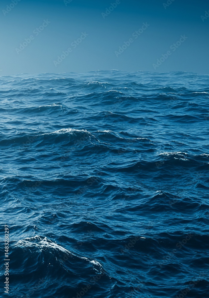 Fototapeta premium 穏やかで深い紺碧の海 波穏やかに揺れる水面