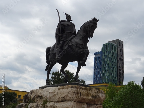 Skanderbeg Monument