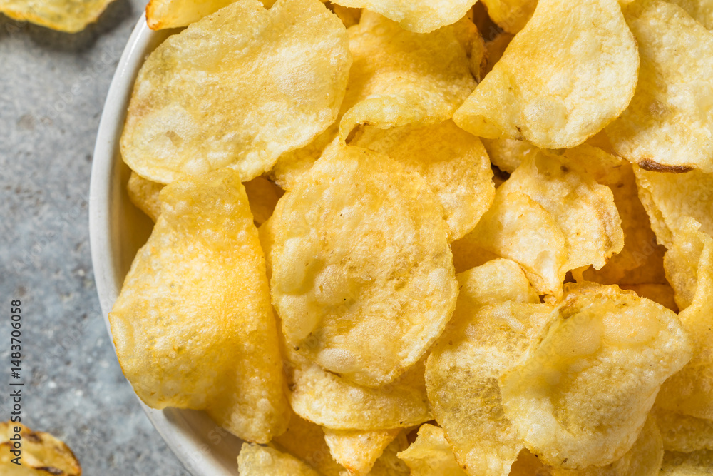 Salty Thin Potato Chip Crisps Salty Thin Potato Chip Crisps