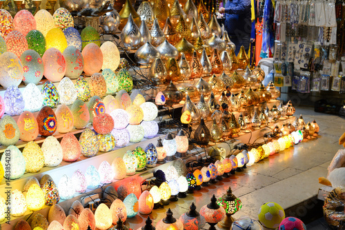 Fényképezés colorful lamps are sold at the market in the old town of Sharm el-Sheikh, Egypt