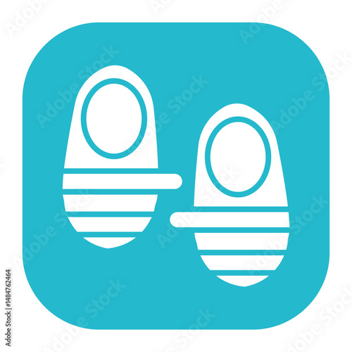 Baby shoes Icon