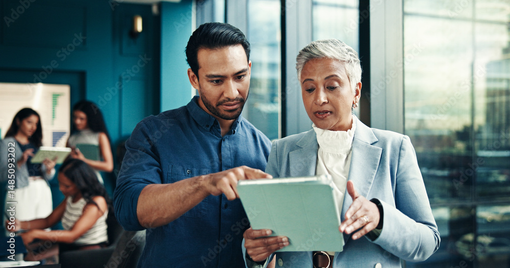 © CC2000/peopleimages.com - Collaboration, review and people with tablet, office and pointing of info on website, online and serious. Business, man and woman with feedback for project, teamwork and discussion for ad campaign © CC2000/peopleimages.com - Collaboration, review and people with tablet, office and pointing of info on website, online and serious. Business, man and woman with feedback for project, teamwork and discussion for ad campaign
