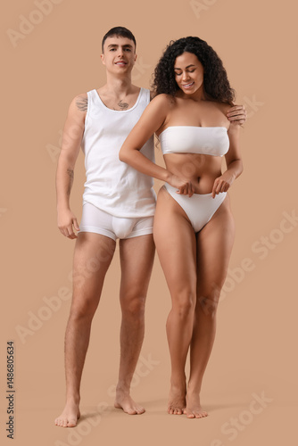 Young couple in stylish und...