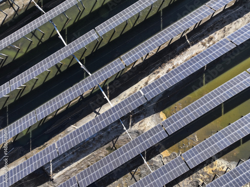 Solar photovoltaic power generation system
