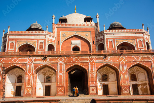 Woman Tourist visit Humayun's Tomb, Delhi, India.