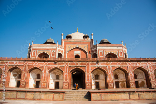 Woman Tourist visit Humayun's Tomb, Delhi, India.