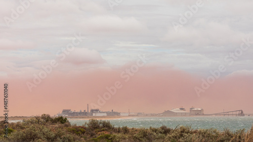 Dust storm rolling in at the start of tropical cyclone Sean