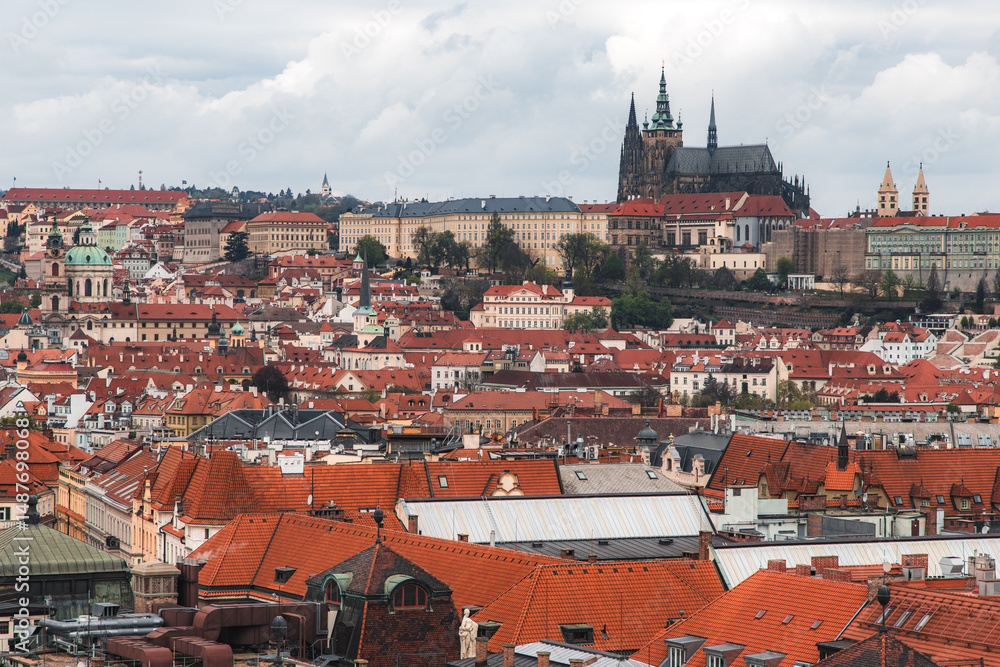 Fototapeta premium view of prague castle