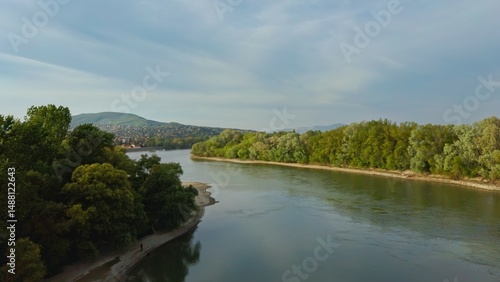 Cuadro en lienzo Szentendre city at the river