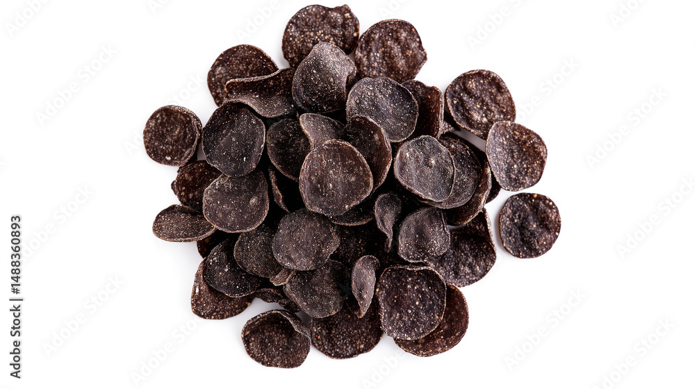 Obraz premium Black pepper kettle chips with visible spice granules