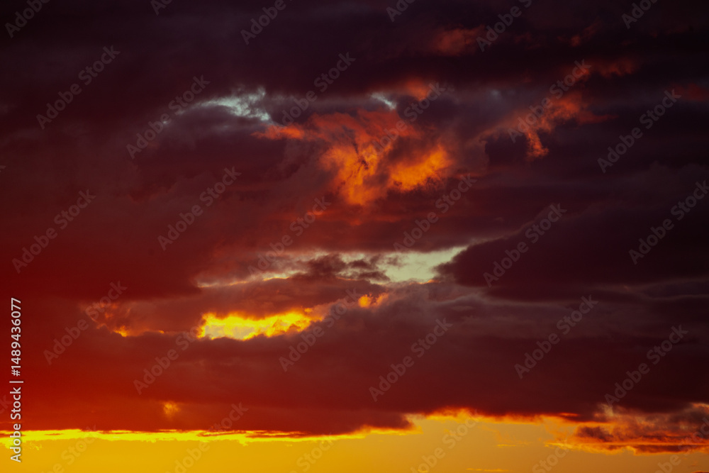 Obraz premium sunset clouds in the sky