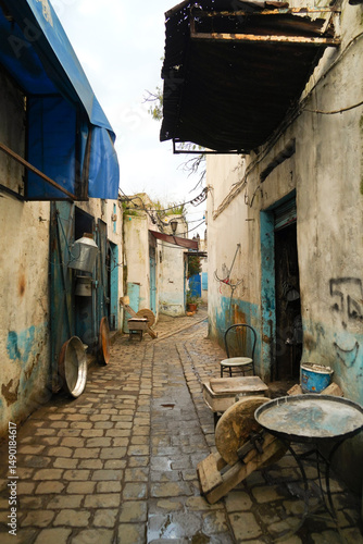 Konstfotografi La Medina fortificata di Bizerta affacciata sul porto turistico della città sul Mar Mediterraneo