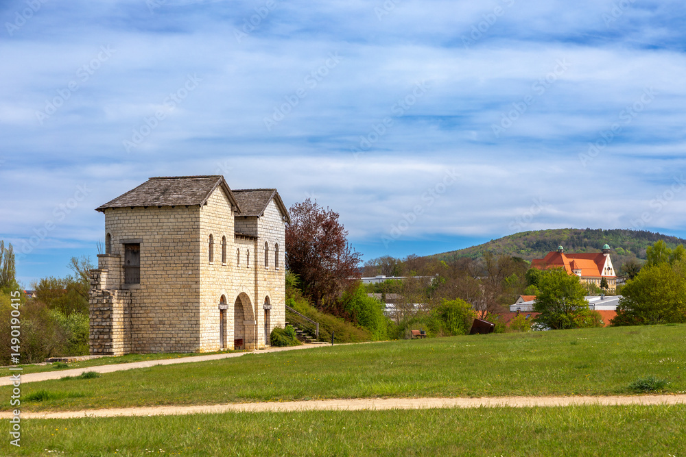 Fototapeta premium Nachbau des Nordtors eines römischen Kastells in Weissenburg, Bayern