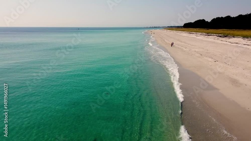 Vue aérienne de la Plage de Kermyl, Beg-Meil à Fouesnant