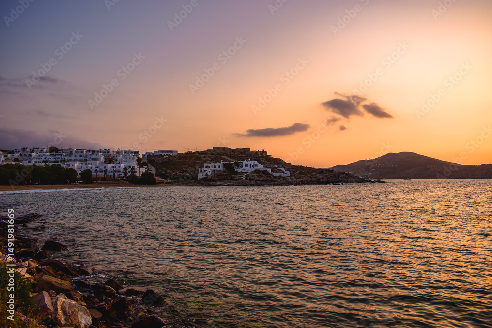 Obraz premium Sunset over sea, Santorini, Greece