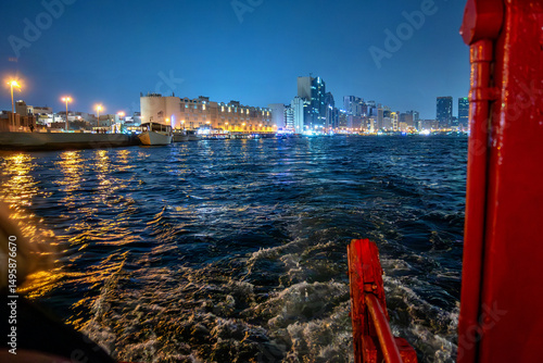 Canvas Print Evening cruise trough Dubai creek.