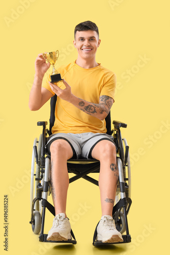 Sporty young man in wheelch...