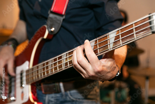 guitarra, música, músico, instrumento, mano, guitarrista, musical, acustica, electricas, ruido, cuerda, concierto, dedo