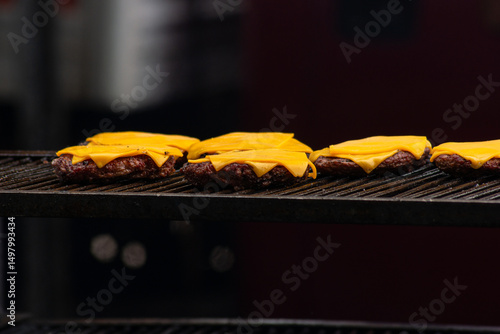 Melted cheese, juicy beef – the perfect close-up.