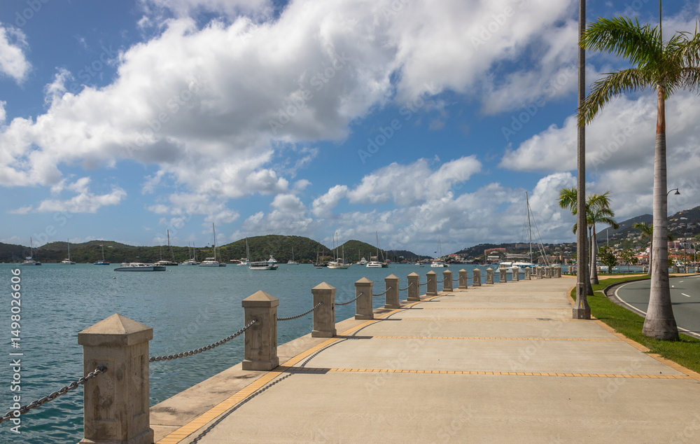 Fototapeta premium Exposure done in the Waterfront Highway located in the capital of St. Thomas USVI, Charlotte Amalie, with beautiful views of the Ocean