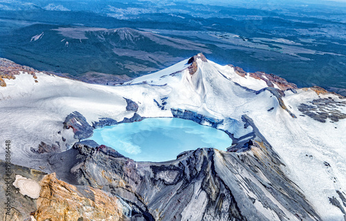 Tableau sur toile Aerial view of Crater Lake, Mount Ruapehu, North Island, New Zealand, Oceania