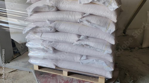 professional shrink-wrapping machine